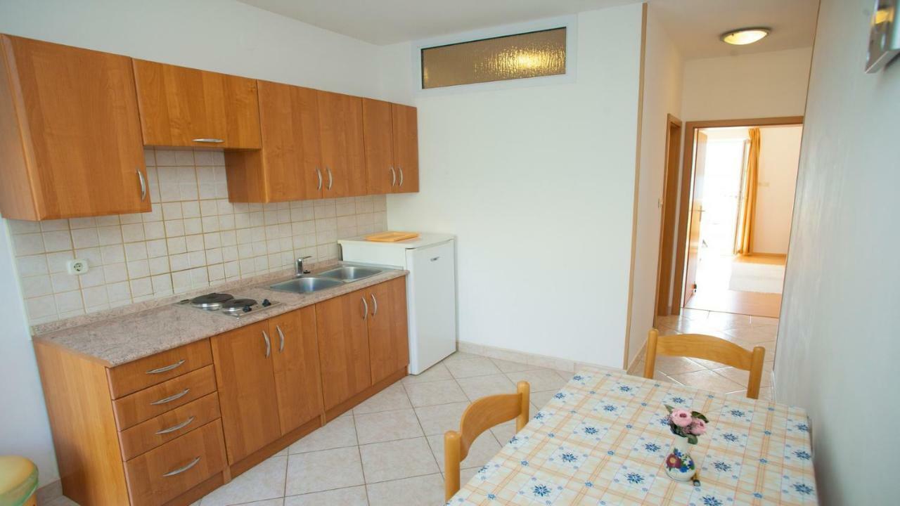פג Apartments Basaca מראה חיצוני תמונה